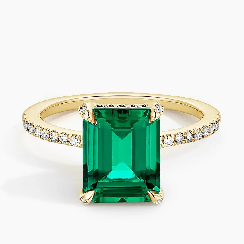 Samba Lab Emerald and Diamond Cocktail Ring