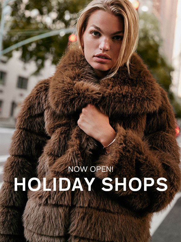Shop Women's Holiday Outifts