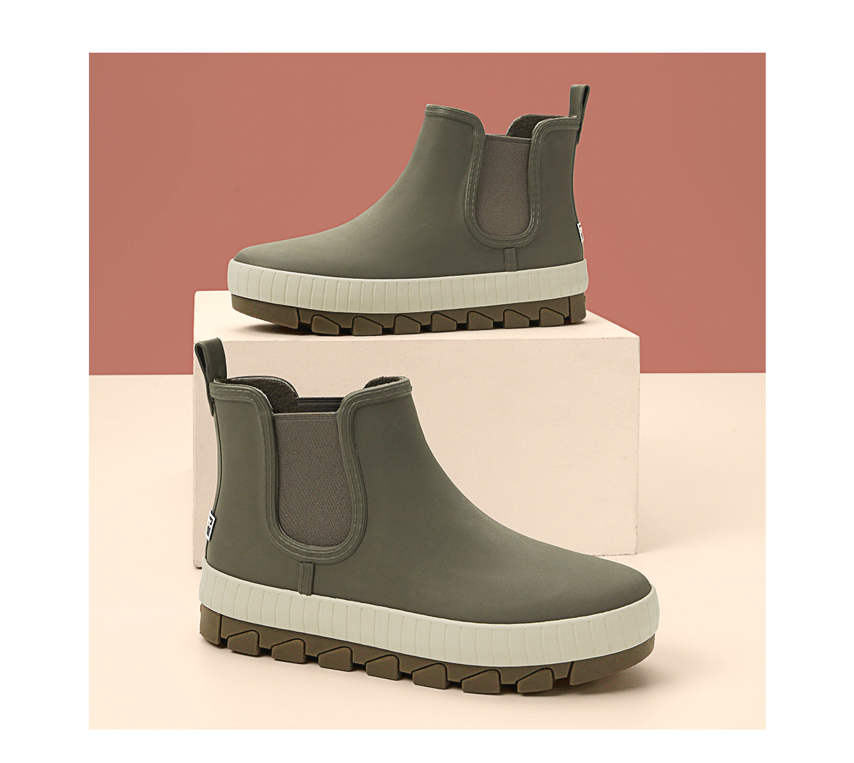 Weatherready styles at Famous☔ Famous Footwear