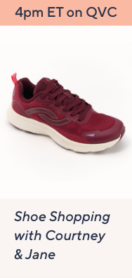 Shoe Shopping with Courtney & Jane
