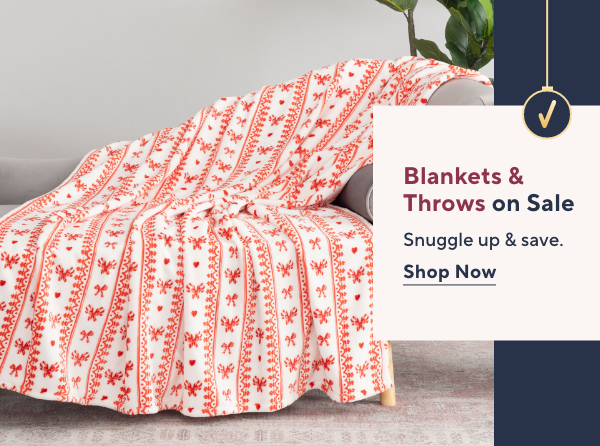 blankets & throws 