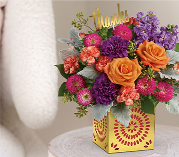 Teleflora's Bold Beauty Bouquet