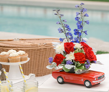 Teleflora's Ford Blossoms Bouquet