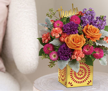 Teleflora's Bold Beauty Bouquet