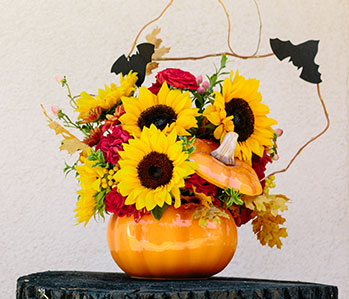 Teleflora's Trick & Treat Bouquet