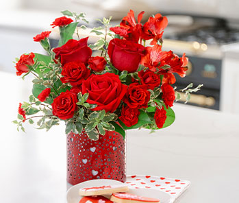 Teleflora's I Heart You Bouquet