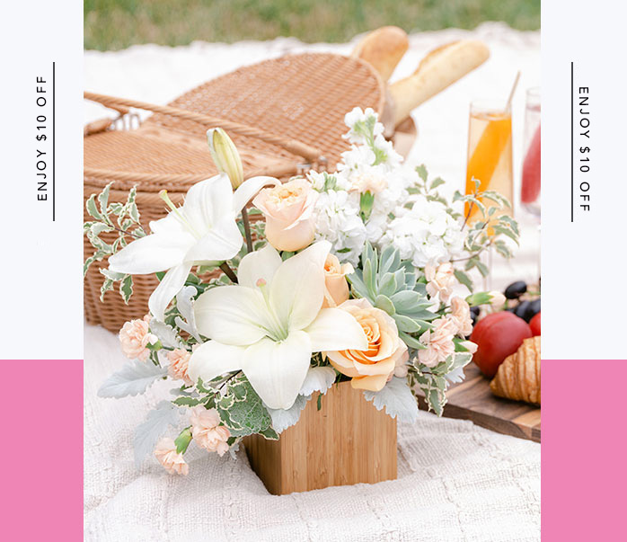 Teleflora's Desert Sunrise Bouquet