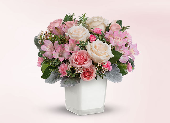 Teleflora's Oh So Lovely Bouquet