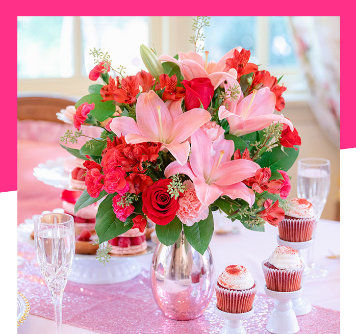 Teleflora's Roses and Pearls Bouquet