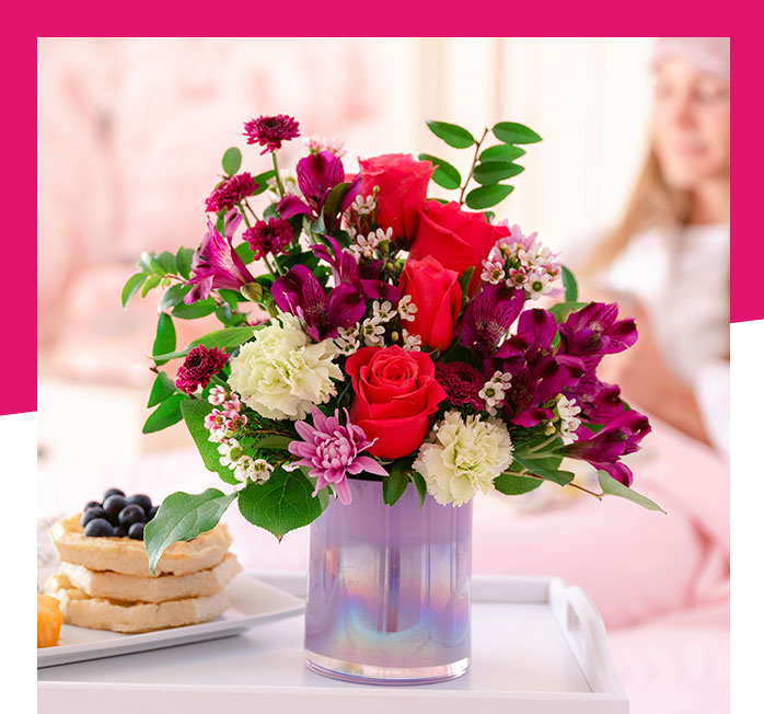 Teleflora's Lovely Lilac Bouquet