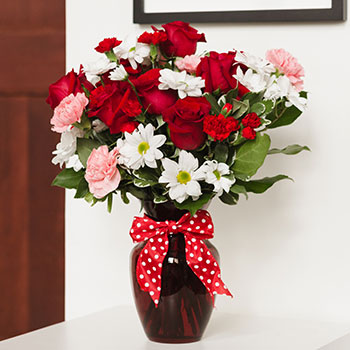 Hugs and Kisses Bouquet with Red Roses