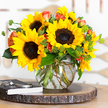 SEND BOUQUETS DESIGNED BY LOCAL FLORISTS