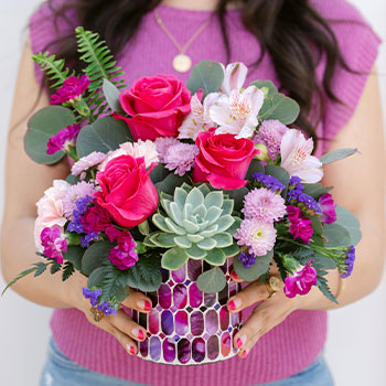 Teleflora's Bedazzling Beauty Bouquet