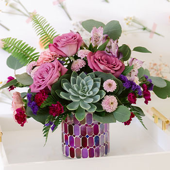 DELIVER 100% LOCAL FLORIST BOUQUETS