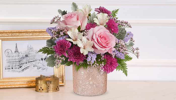 Teleflora's Blooming Brilliant Bouquet