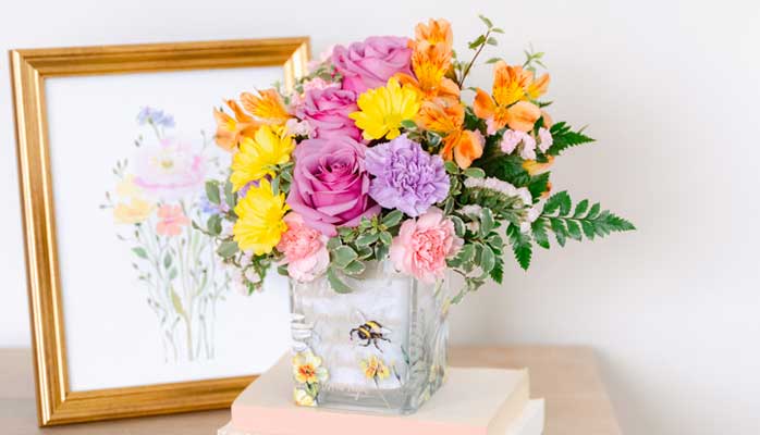 Teleflora's Floral Buzz Bouquet