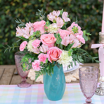 Teleflora's Meadow Mist Bouquet