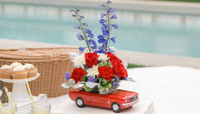 Teleflora's Ford Blossoms Bouquet