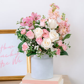 HONOR EXCEPTIONAL<br>WOMEN