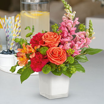 ADD A SPLASH<br>OF SUMMER