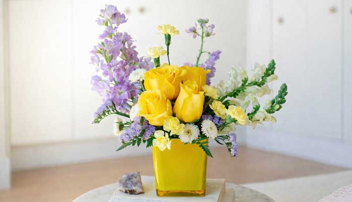 Teleflora's Sunshine Dreams Bouquet