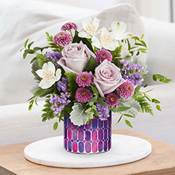 SHOP 100%<br>LOCAL FLORISTS