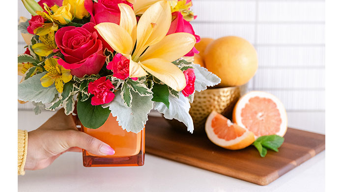 Teleflora's Spread Sunshine Bouquet