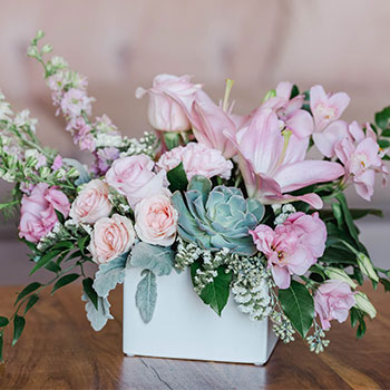 DELIVER LAST-MINUTE LOVE