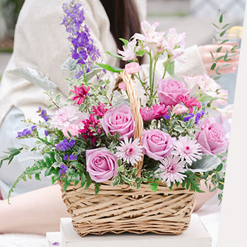SHOP 100%<br>LOCAL FLORISTS