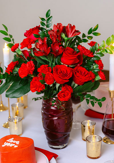 Teleflora's Love Blossoms Bouquet